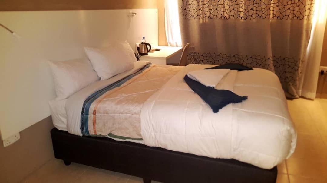 Legends Executive Lodge Choma Ngoại thất bức ảnh